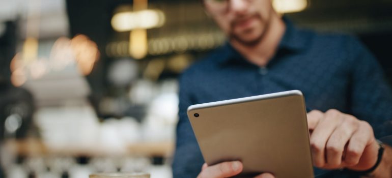 How to Get Your Restaurant to the Top of Google Maps: A Local SEO Recipe for Success