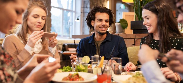 The Impact of Google Reviews on Local SEO for Restaurants