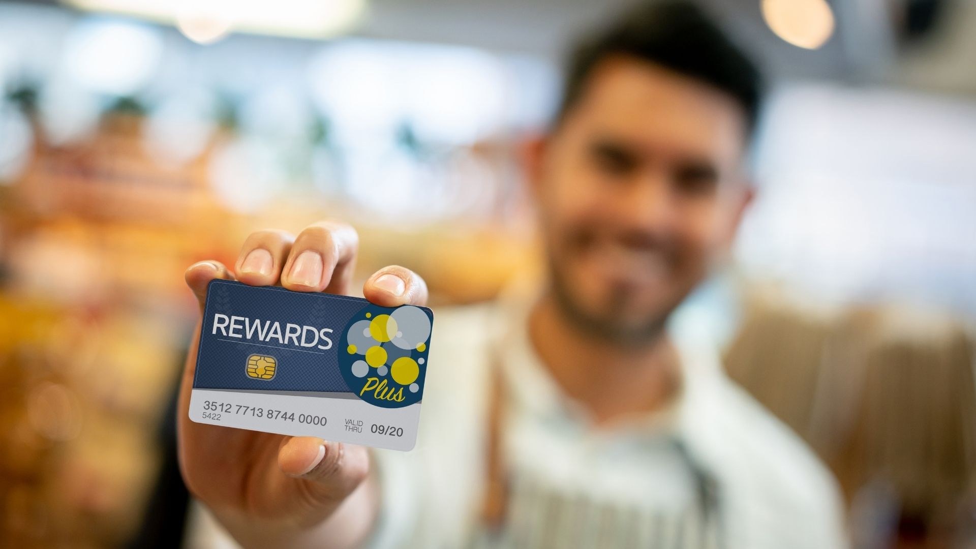 restaurant loyalty programs guide 2025